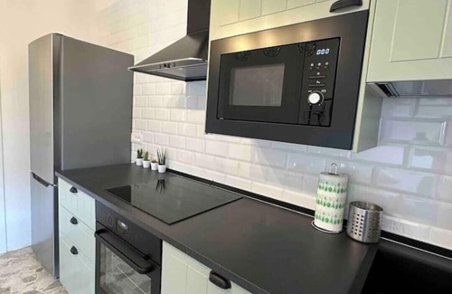 San Faustino-Madonnina-Quattroville Apartamento | Cozy apartment in strategic location