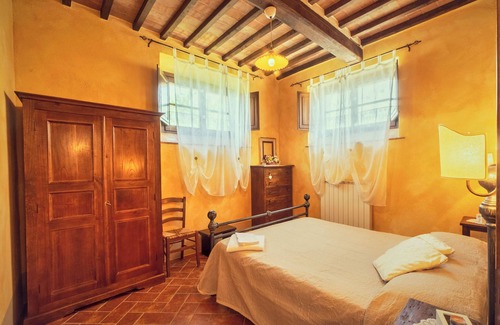 Gallina Otro | Cozy apartment in the heart of Val d'Orcia, perfect for families.