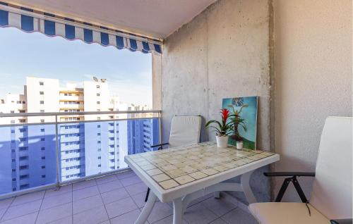 Villajoyosa Apartamento | Cozy Apartment In Villajoyosa With Wifi