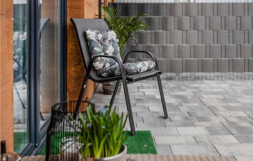 Zator Apartamento | Cozy Apartment In Zator With Wifi