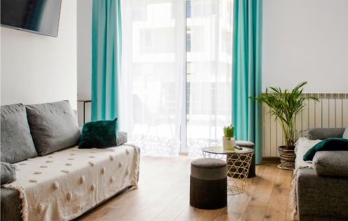 Zator Apartamento | Cozy Apartment In Zator With Wifi