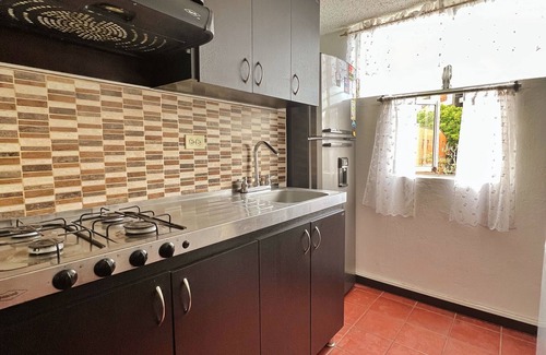 San Antonio de Pereira Apartamento | Apartamento acogedor a solo ¡20 minutos del AEROPUERTO!