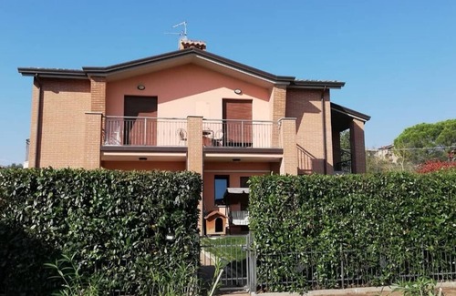 Collesanto Apartamento | Cozy apartment near Lake Trasimeno pets allowed