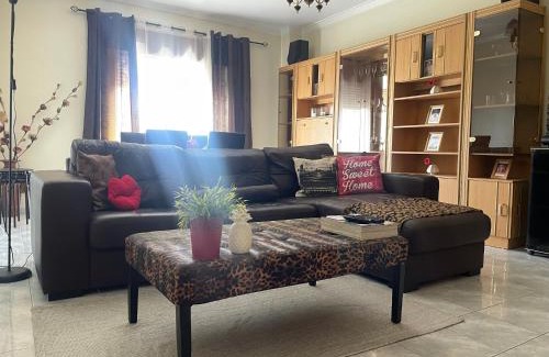 Santa Iria de Azoia Apartamento | Cozy apartment near Parque das Nações
