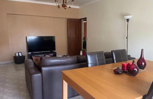 Santa Iria de Azoia Apartamento | Cozy apartment near Parque das Nações