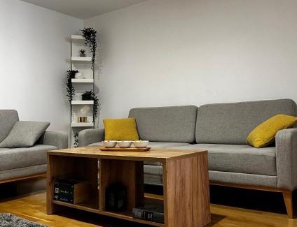 Nis Apartamento | Cozy Apartment 'Nest'