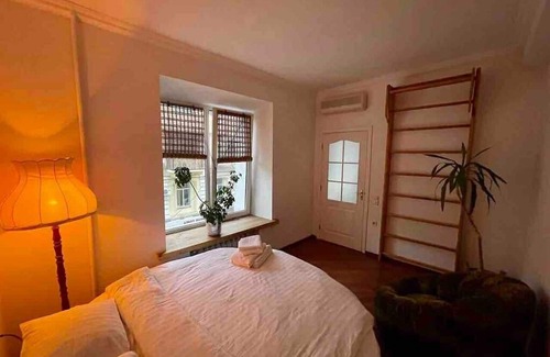 Odessa City Center Casa | Cozy apartment on Deribasovskaya 10