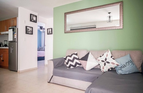 León Apartamento | Cozy Apartment Poliforum AC