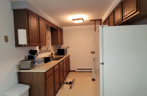 North Tonawanda Casa | Cozy apartment near Niagara Falls, Air Base, Airport, factory outlet mall, & NU