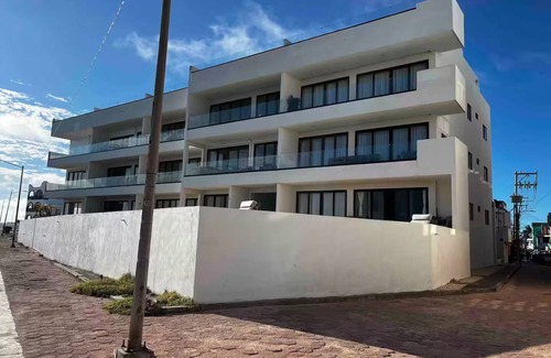 Cancún Condominio | Cozy apartment w/3bedrooms Oceanfront WiFi