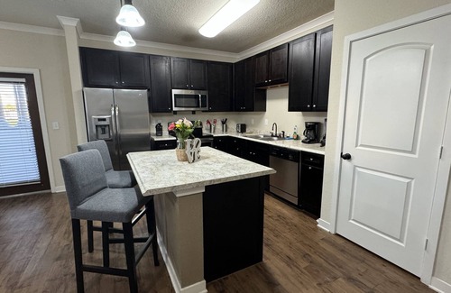 Deerwood Apartamento | Southside Resort Apt King Beds Pool Gym Beach Mayo