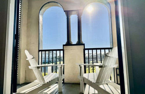 Deerwood Apartamento | Southside Resort Apt King Beds Pool Gym Beach Mayo