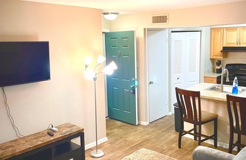 Owings Mills Apartamento | Cozy apartment with WiFi and fitness room in delightful Owings Mills
