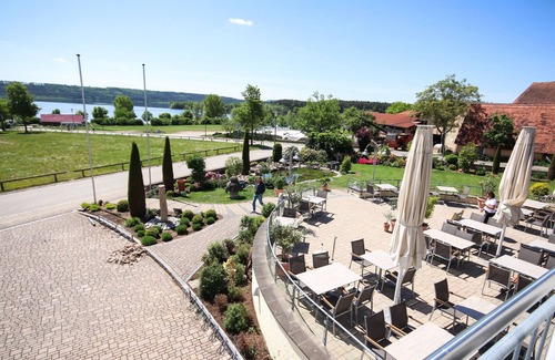 Enderndorf am See Apartamento | Cozy apartment with a direct view of the Brombachsee
