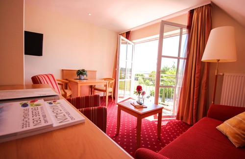 Enderndorf am See Apartamento | Cozy apartment with a direct view of the Brombachsee