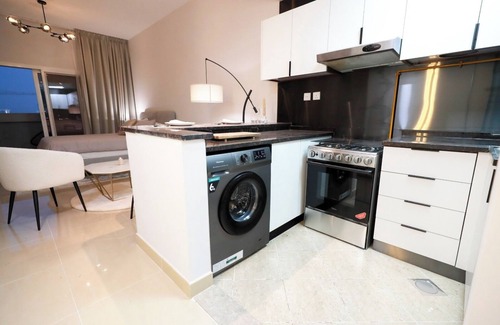 Al Quoz Apartamento | Cozy apartment with AC and WiFi in enjoyable Dubai