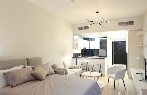 Al Quoz Apartamento | Cozy apartment with AC and WiFi in enjoyable Dubai