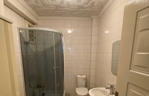 Uludag Casa | Cozy Apartment with Easy Transport in Istanbul