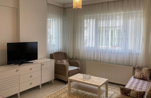 Uludag Casa | Cozy Apartment with Easy Transport in Istanbul