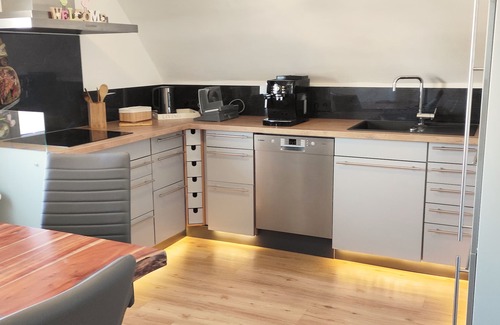 Kilianstadten Apartamento | Cozy apartment with outdoor terrace + barbecue area between Taunus and Spessart
