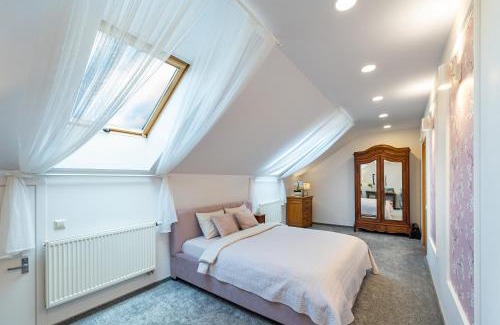 Kaunas Apartamento | Cozy apartments by the river near old town