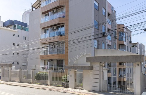 Capoeiras Apartamento | Cozy apt in Capoeiras Rmc203