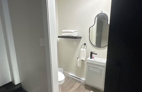 North End Apartamento | Cozy Apt in Central Halifax