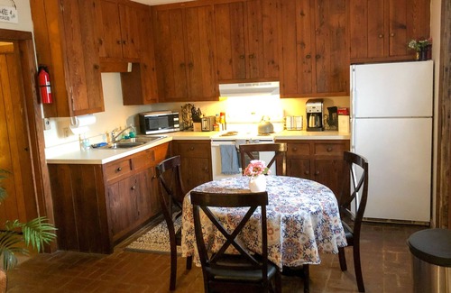 Kabletown Casa | ¡La acogedora cabaña en Harpers Ferry junto al lago!