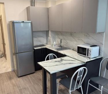 Otegen Batyra Apartamento | Cozy Apt near Sayran, Shops & Cafés