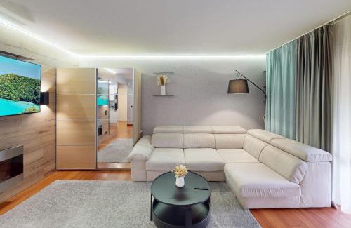 Les Baumettes Apartamento | Cozy Apt with Balcony - 5 min to the Beach