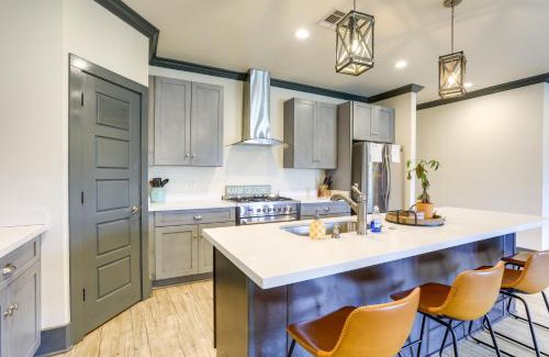 Arabi Casa | Cozy Arabi Home with Yard about 6 Mi to French Quarter!