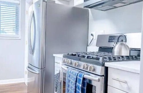 Claremont Casa | Cozy Arlington House: Family Friendly:15-min DC