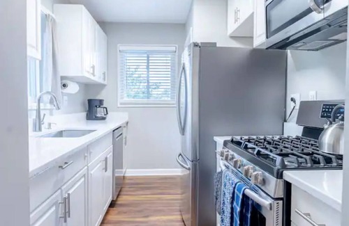 Claremont Casa | Cozy Arlington House: Family Friendly:15-min DC