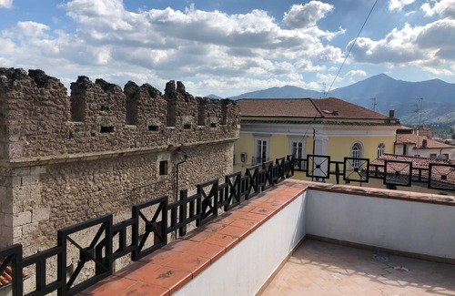 Venafro Apartamento | Cozy attic parking space, in the town square within walking distance from the center