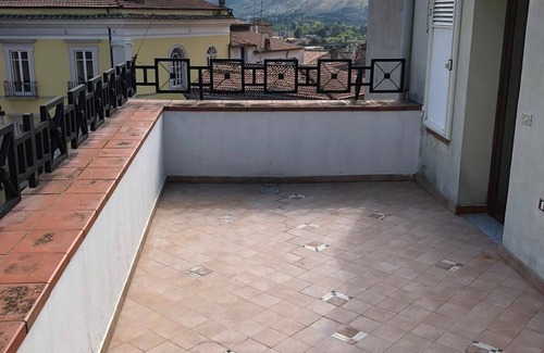 Venafro Apartamento | Cozy attic parking space, in the town square within walking distance from the center