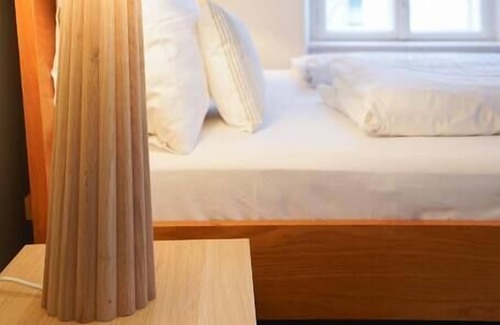 Modling Condominio | Cozy Authentic Austrian Home