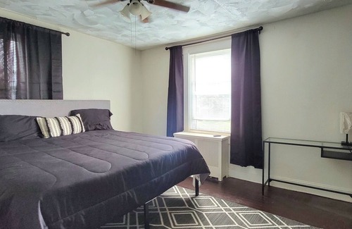 Kenilworth Park Casa | Cozy Baltimore Woods