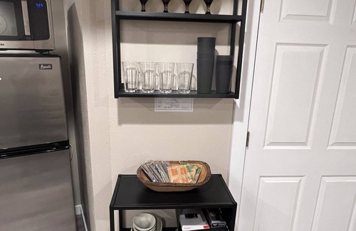 Sandy Apartamento | Cozy Basement Apartment - Easy Drive to Ski Resorts - Massage Chair!!!