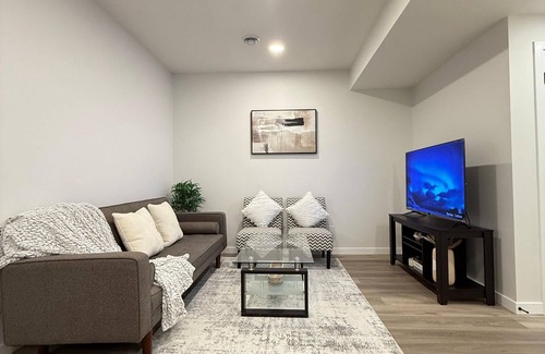 Airdrie Casa | Cozy Basement in Airdrie