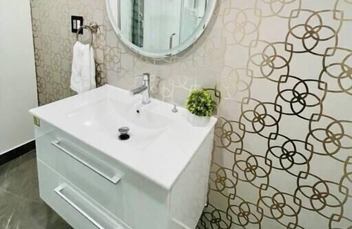 Vaughan Casa | Cozy Basement Suite Near Hwy 400