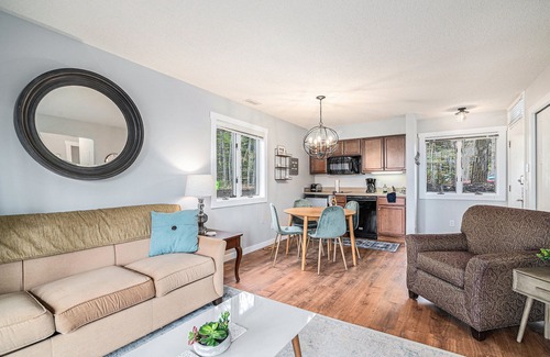 Acme Condominio | 🏖️ Cozy Bayview 1BDR Walk-out Condo @ The Shores ➠ 5660