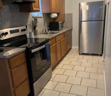 Jacksonville Beach Apartamento | Cozy Beach Hideaway - 1 block to the beach