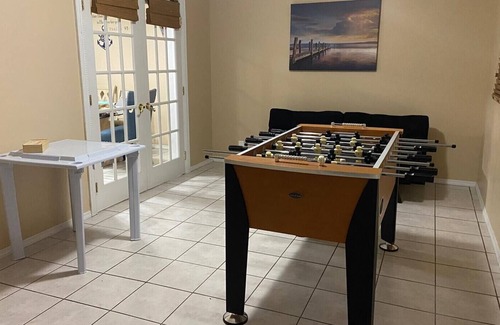 Venice East Casa | Cozy beach house with HEATED pool (2 bed/2 baths)