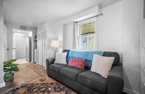 Jacksonville Apartamento | Cozy beach studio- Bottom unit
