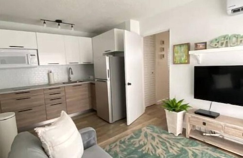 Miradero Casa | Cozy Beachfront Retreat Your Ocean Paradise Awaits
