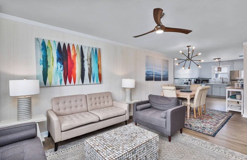 Ocean Sands Condominio | Cozy, Beautifully Appointed, Close to Beach!