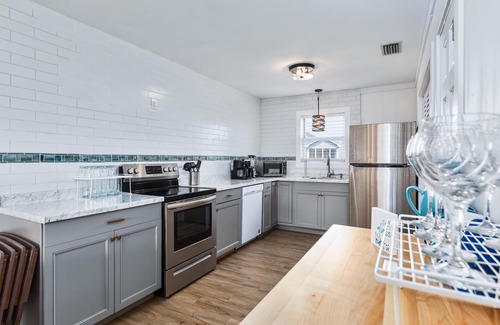 Ocean Sands Condominio | Cozy, Beautifully Appointed, Close to Beach!