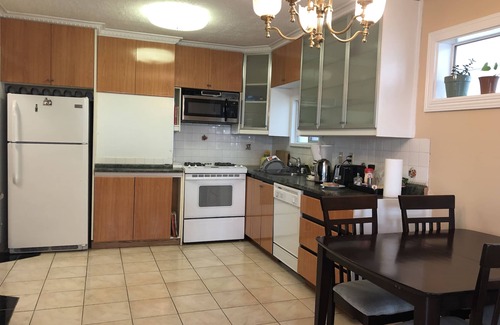 Vancouver South Casa | Cozy Bedrooms Guest House