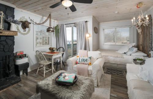 Banner Elk Apartamento | Cozy Beech Mountain Studio Near Hiking, Biking & Slopes