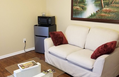 Southside Casa | Cozy Best suite studio in town